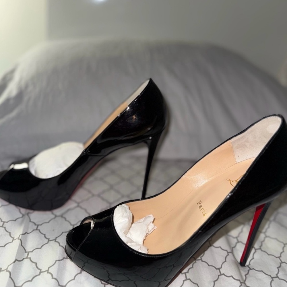 Christian Louboutin Black and Red Heels - Picture 5 of 6
